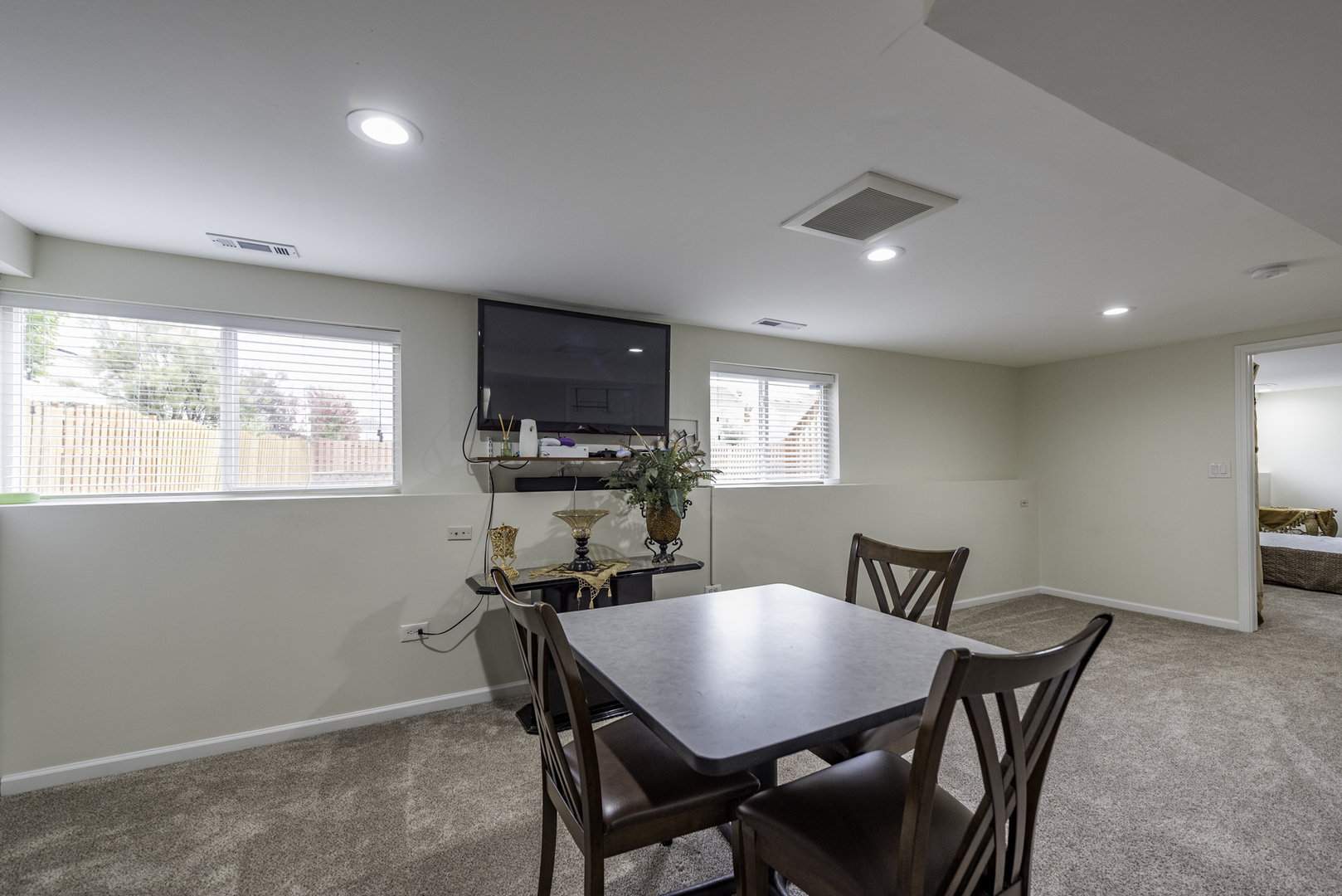 4109 Sarah Drive, Zion, IL 60099