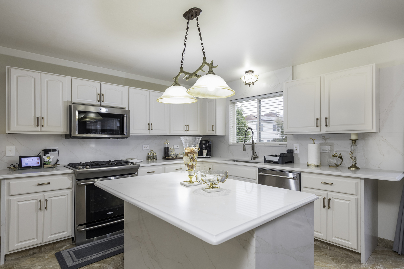 4109 Sarah Drive, Zion, IL 60099