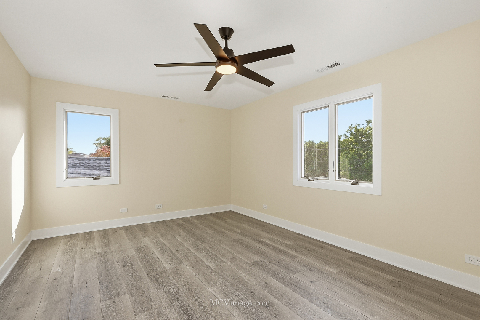 10132 S Turner Avenue, Evergreen Park, IL 60805