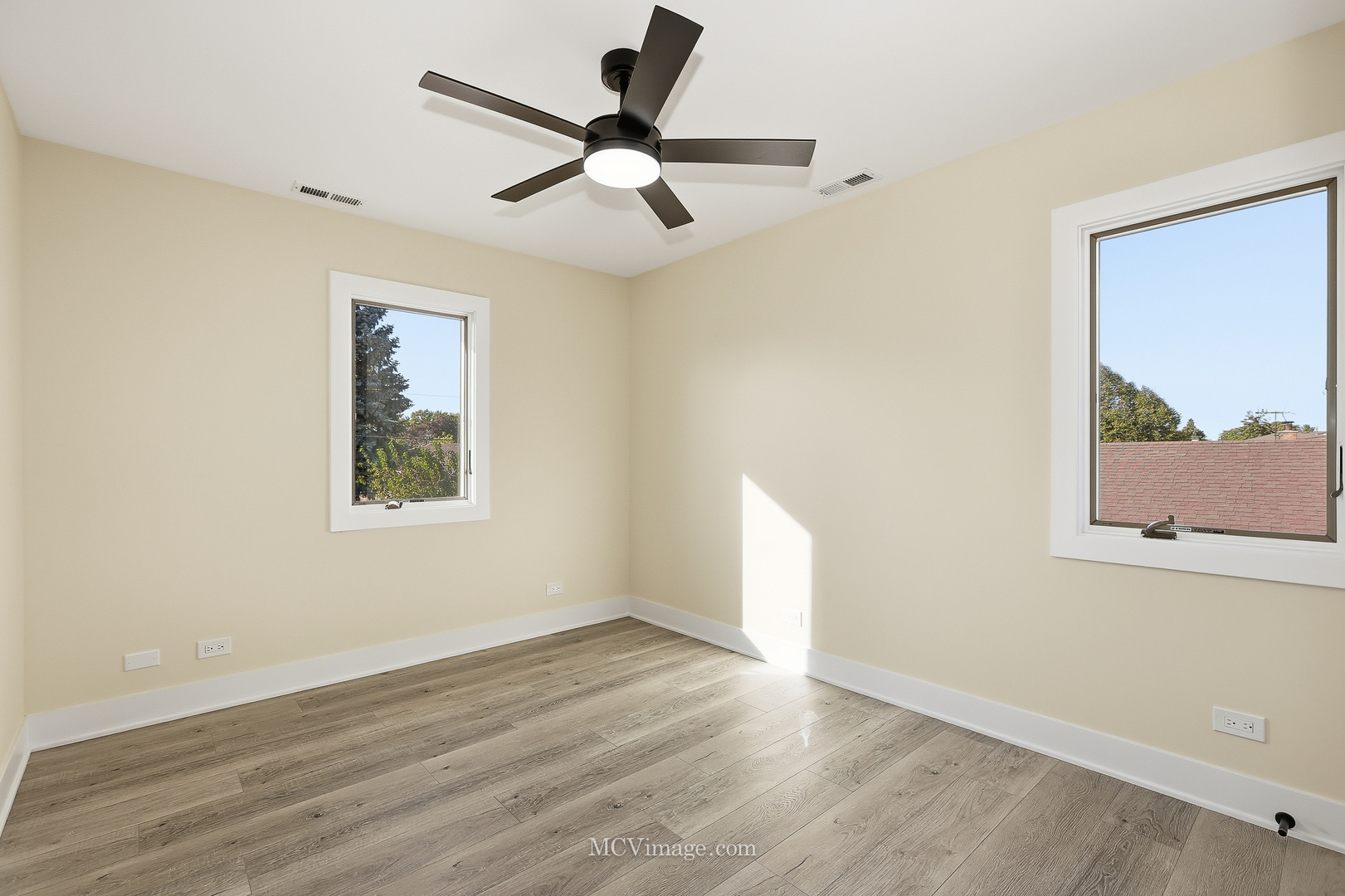 10132 S Turner Avenue, Evergreen Park, IL 60805