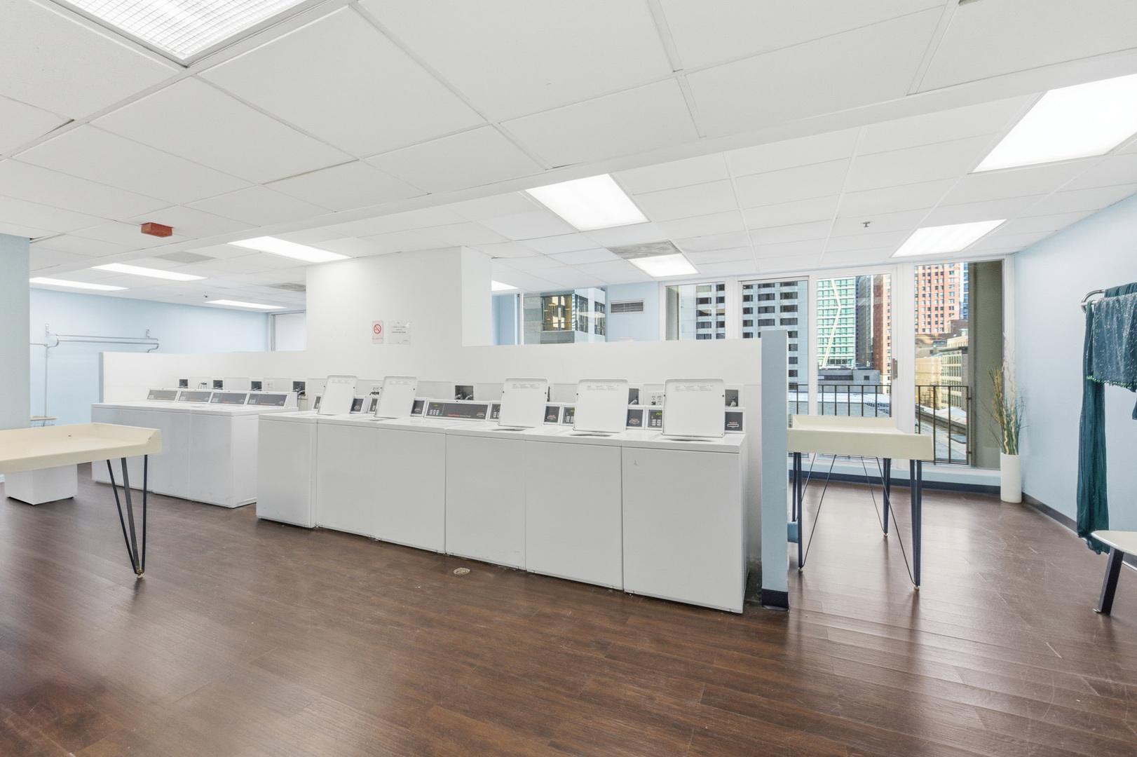 200 N Dearborn Street #1203, Chicago, IL 60601