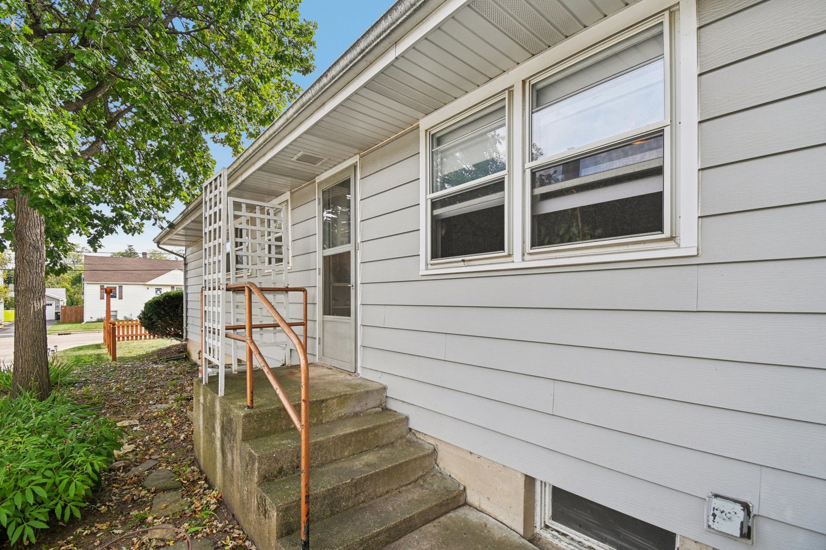 10 Glen Street, Grayslake, IL 60030