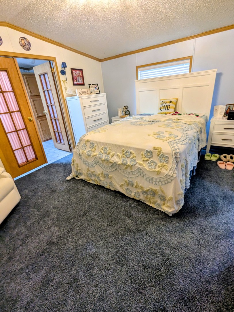 58 Swan Lane, Beecher, IL 60401