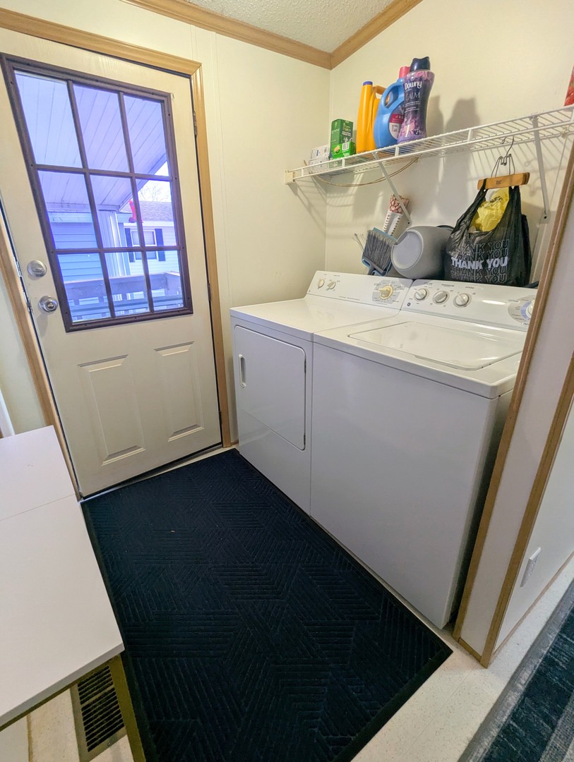 58 Swan Lane, Beecher, IL 60401