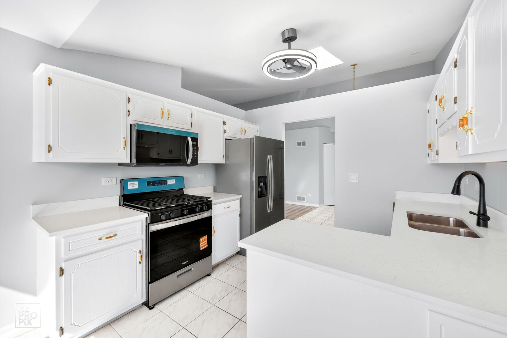 6680 183rd Street #3A, Tinley Park, IL 60477