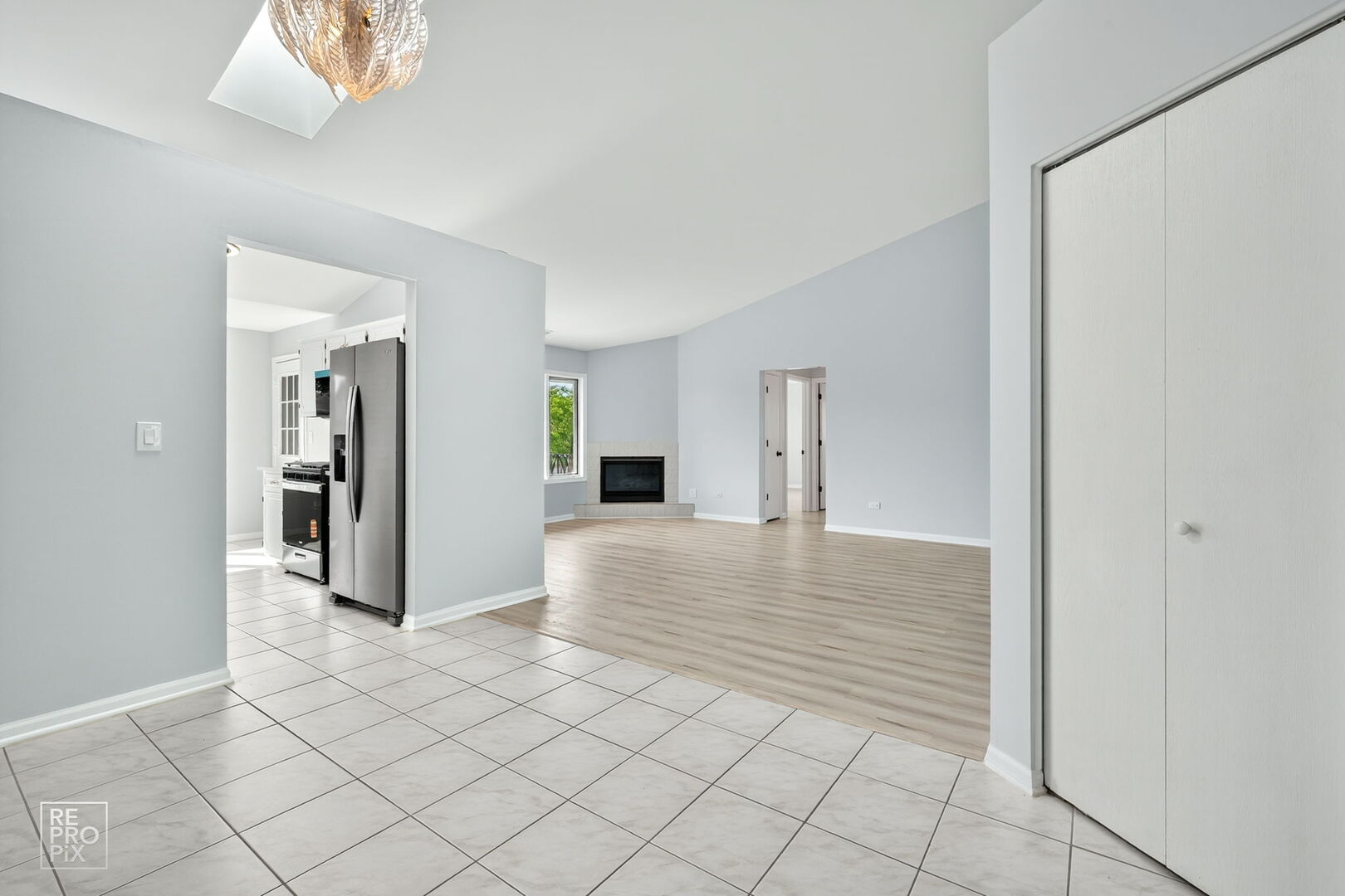 6680 183rd Street #3A, Tinley Park, IL 60477