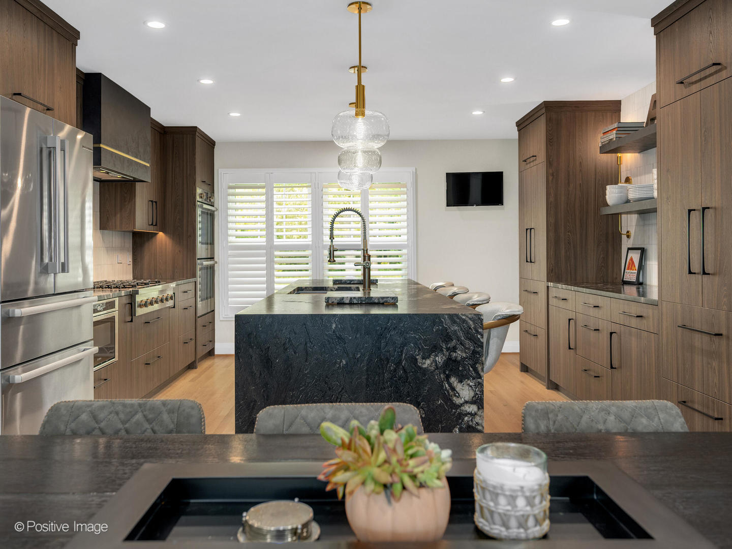 1460 Arrow Wood Lane, Downers Grove, IL 60515