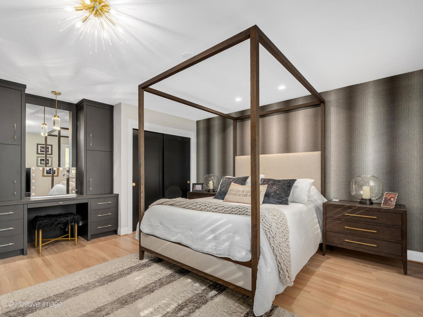 1460 Arrow Wood Lane, Downers Grove, IL 60515