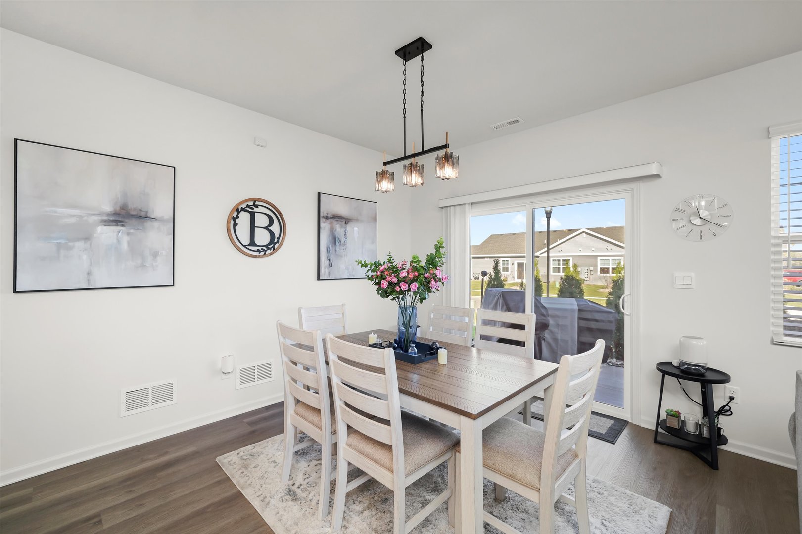 1071 Williamsburg Street, Pingree Grove, IL 60140