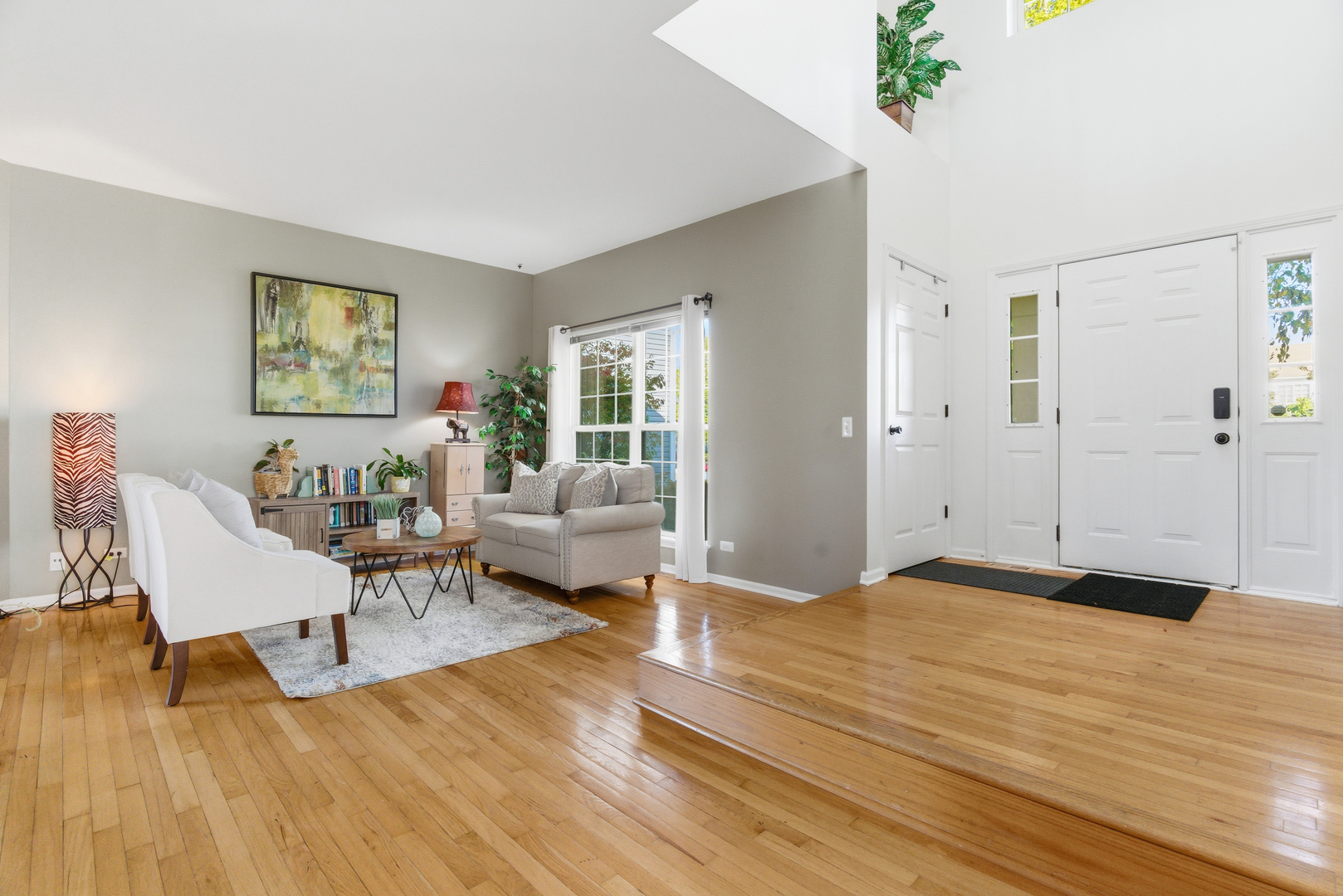 2526 Acorn Drive, Round Lake Beach, IL 60073