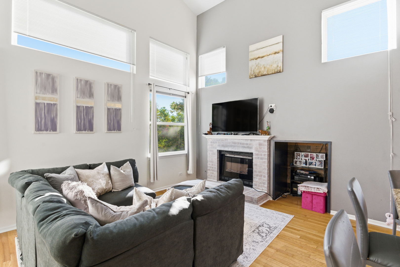 2526 Acorn Drive, Round Lake Beach, IL 60073