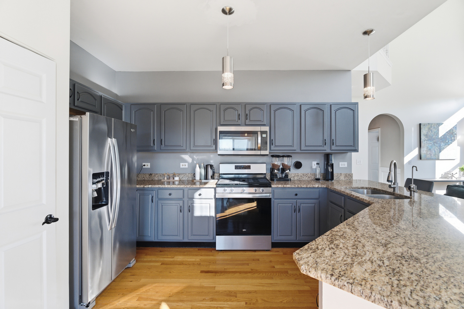 2526 Acorn Drive, Round Lake Beach, IL 60073