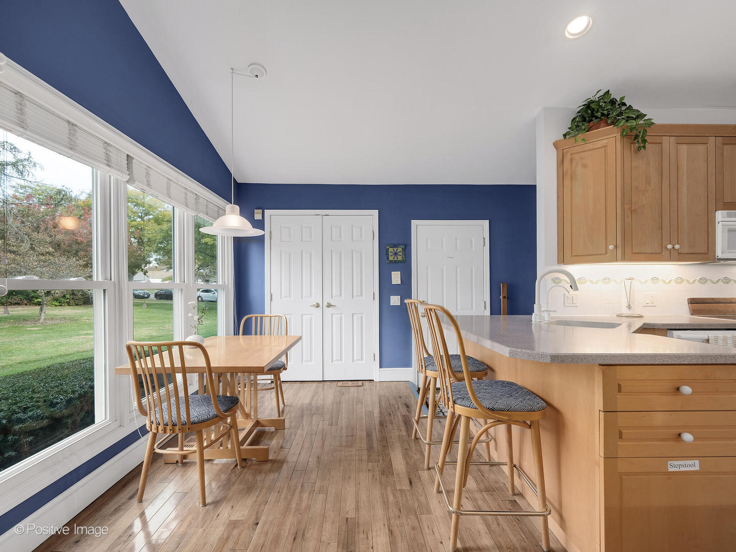 1970 Wexford Circle #1970, Wheaton, IL 60189