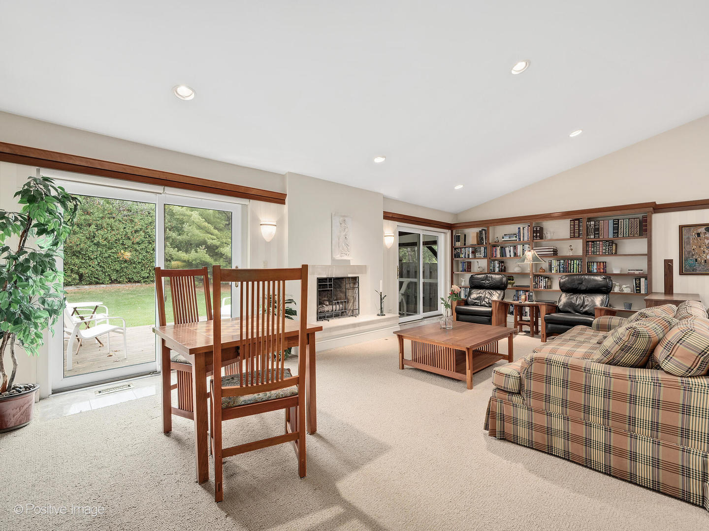 1970 Wexford Circle #1970, Wheaton, IL 60189