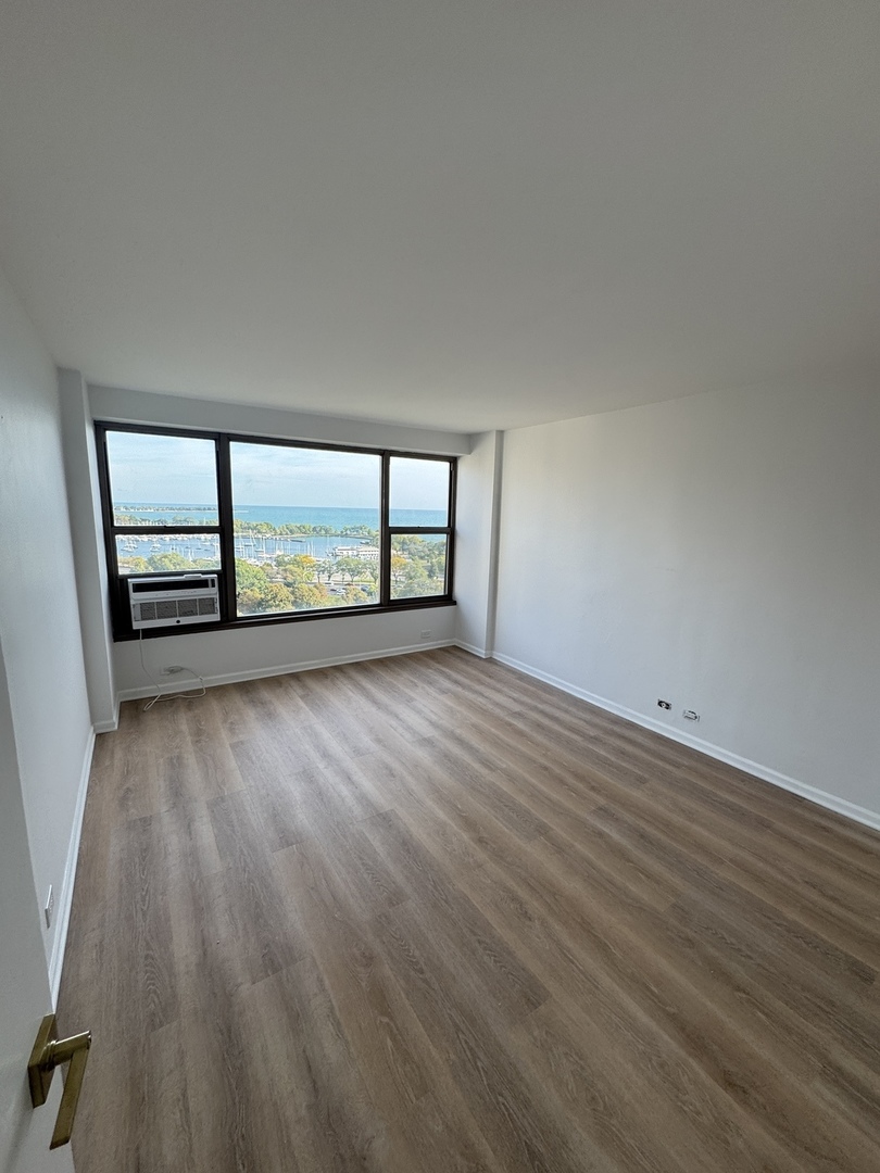 2970 N Lake Shore Drive #18D, Chicago, IL 60657