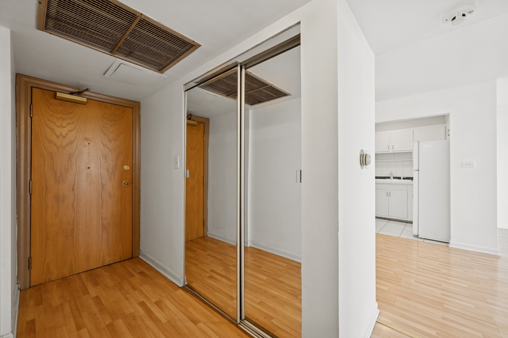 7234 W North Avenue #1610, Elmwood Park, IL 60707