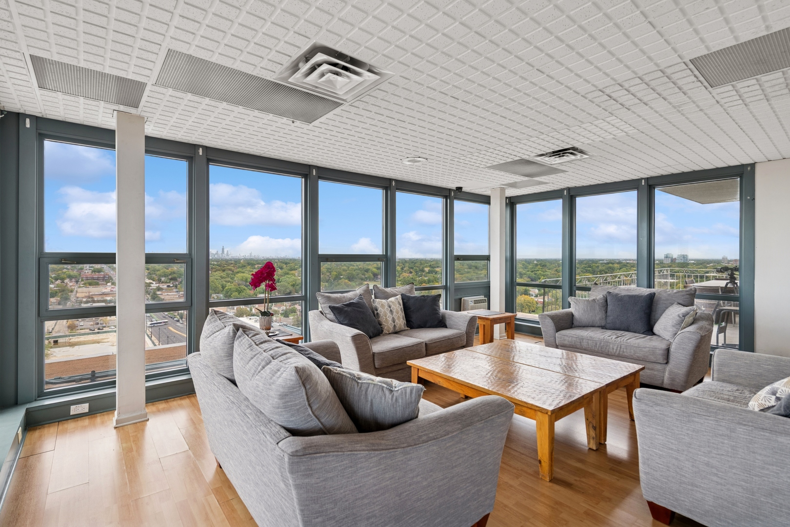 7234 W North Avenue #1610, Elmwood Park, IL 60707