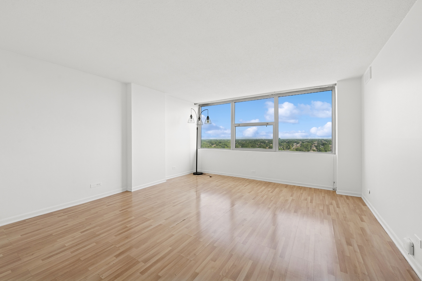 7234 W North Avenue #1610, Elmwood Park, IL 60707