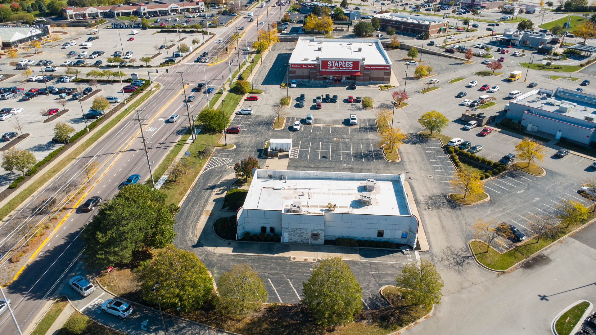 1501 W Algonquin Road, Rolling Meadows, IL 60008