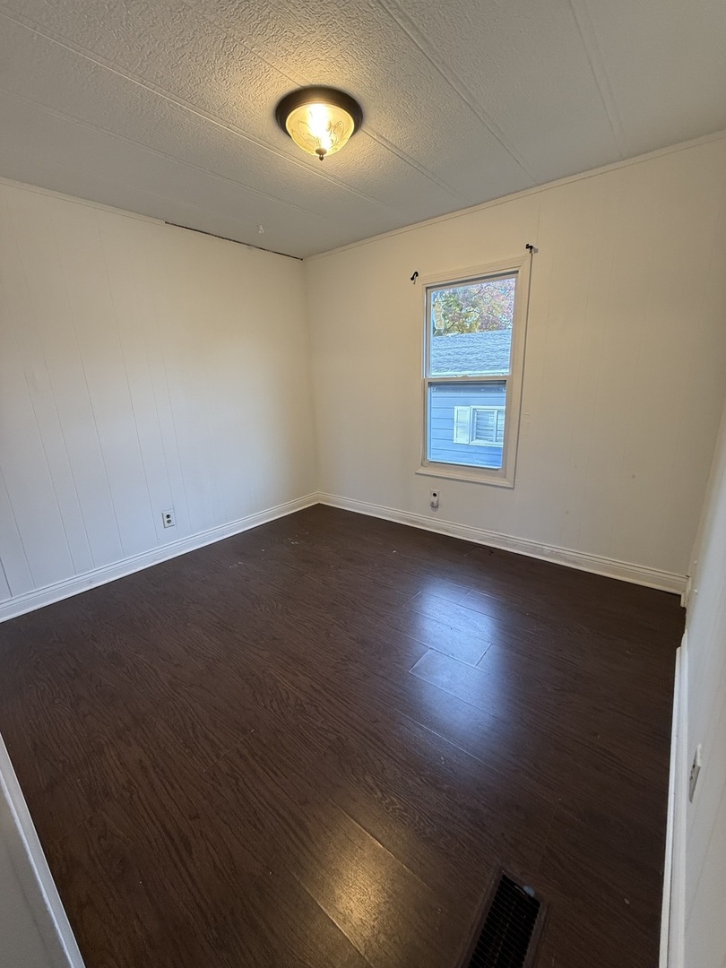 123 Knollwood Circle, Matteson, IL 60443