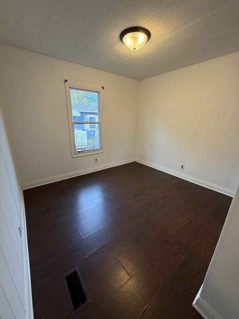 123 Knollwood Circle, Matteson, IL 60443