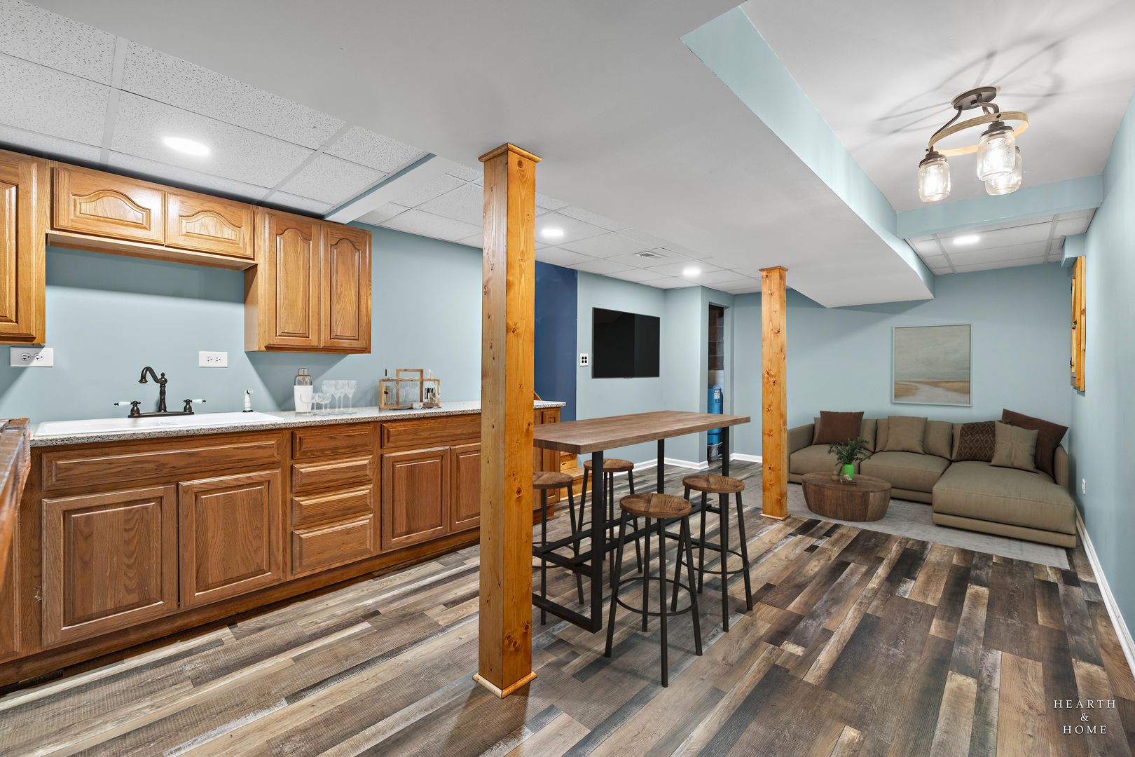 25721 W Lakeview Avenue, Wauconda, IL 60084