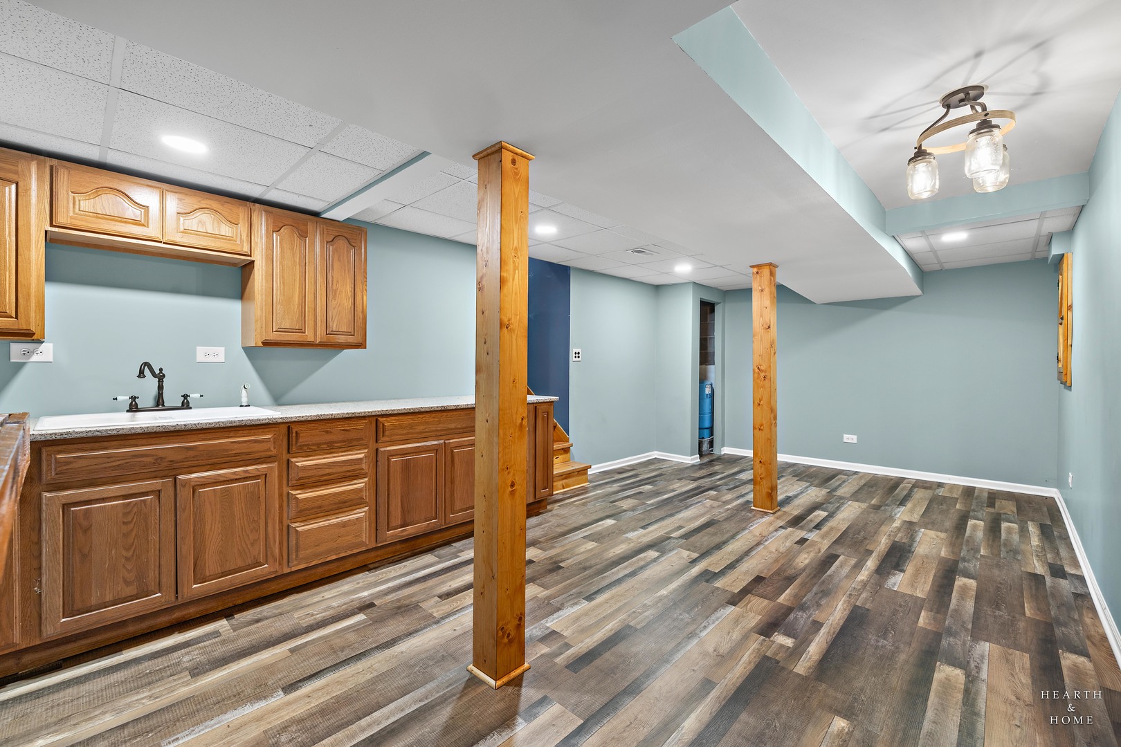 25721 W Lakeview Avenue, Wauconda, IL 60084