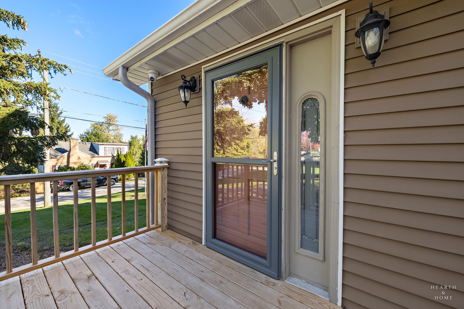 25721 W Lakeview Avenue, Wauconda, IL 60084