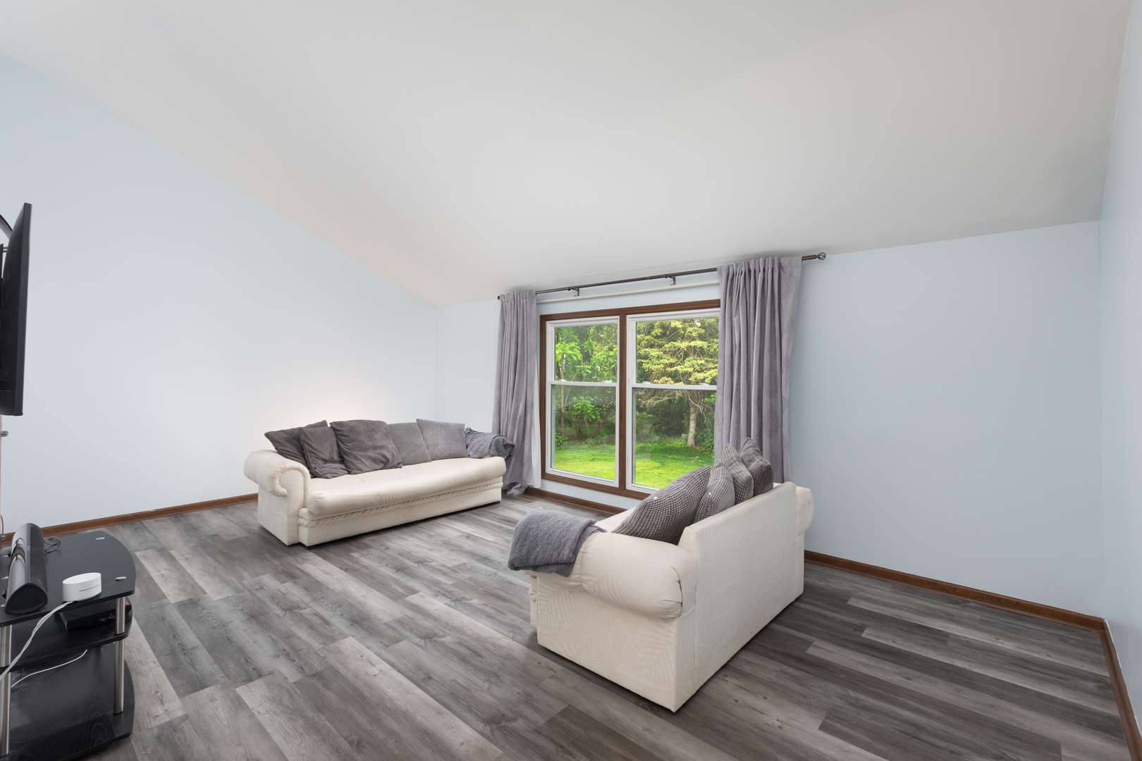 1386 Old Dominion Court, Naperville, IL 60540