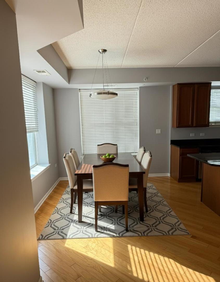 77 N Quentin Road #202, Palatine, IL 60067