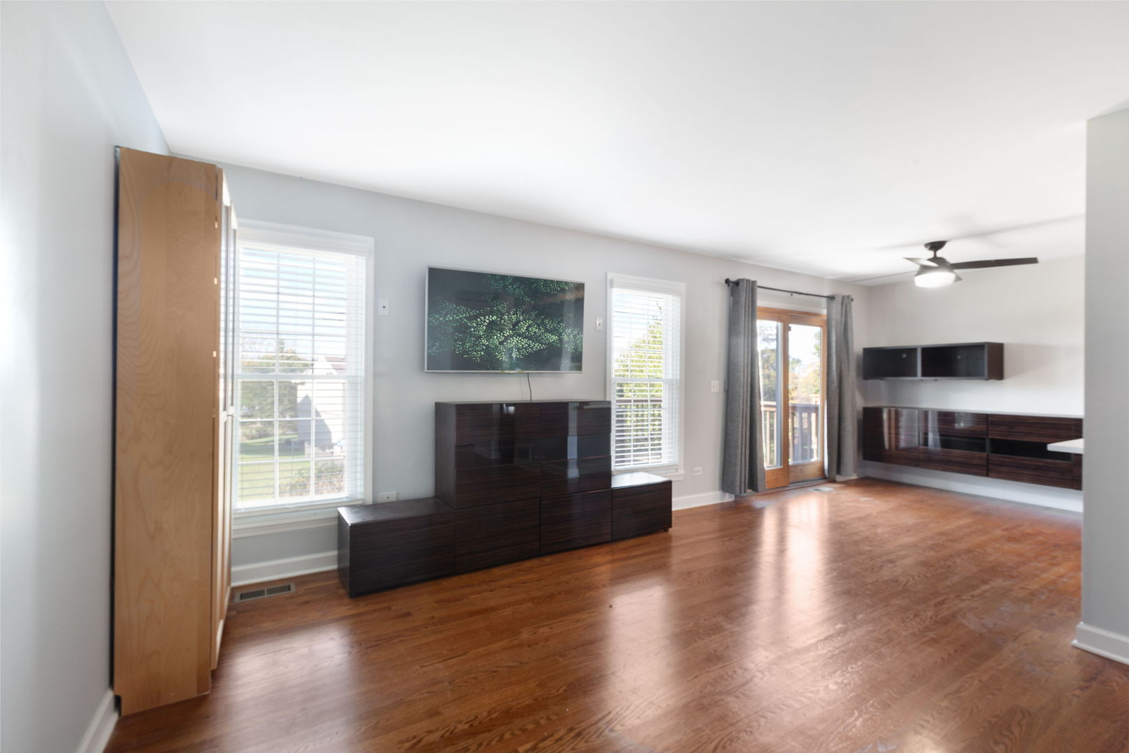 1049 Horizon Ridge, Lake In The Hills, IL 60156