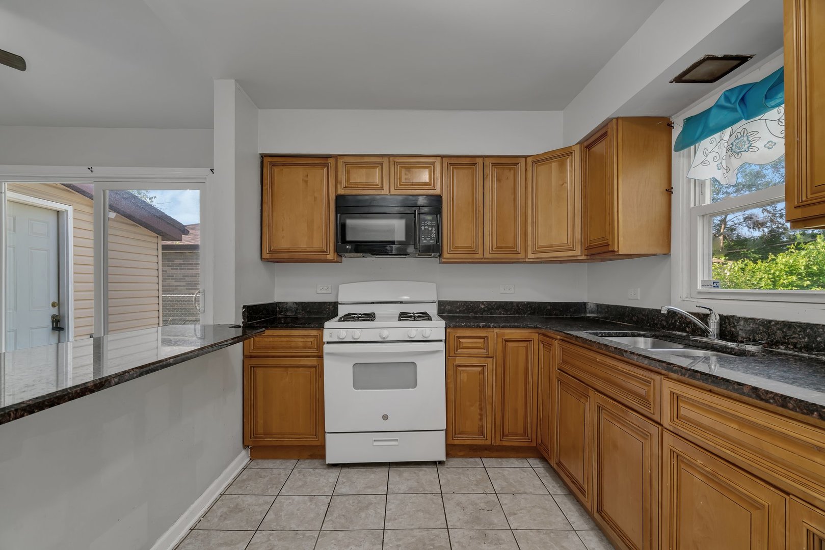 16364 California Avenue, Markham, IL 60428