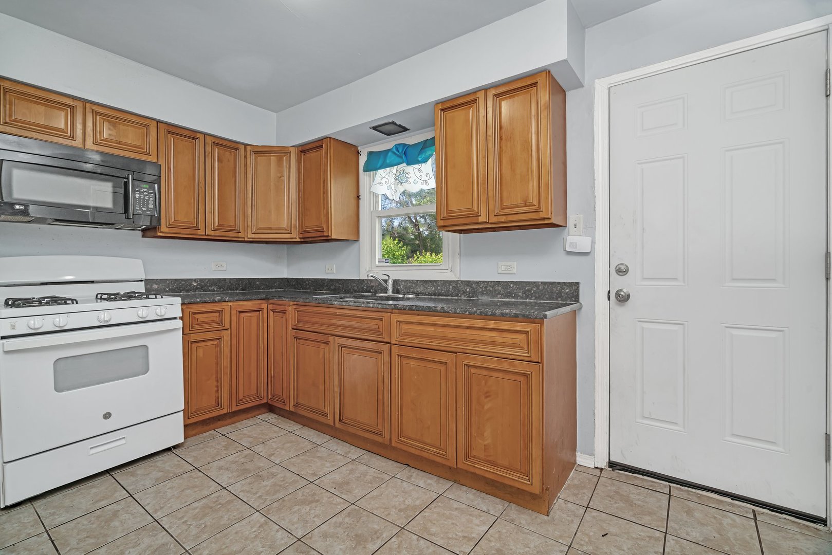 16364 California Avenue, Markham, IL 60428