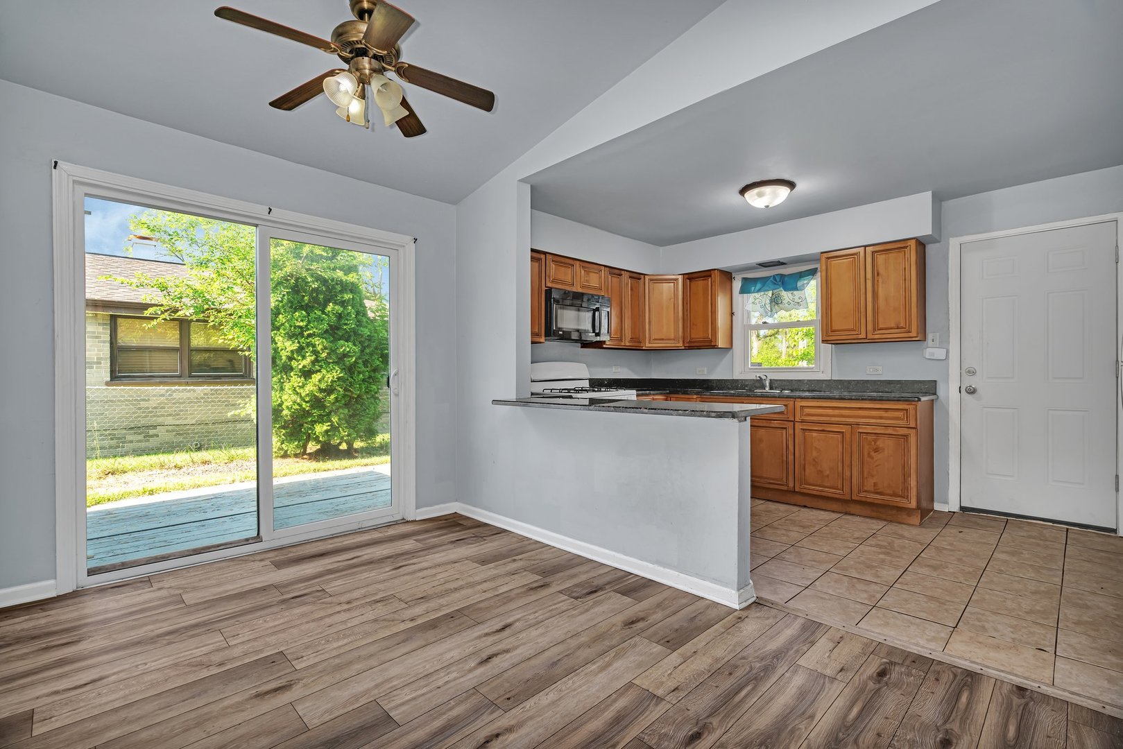 16364 California Avenue, Markham, IL 60428