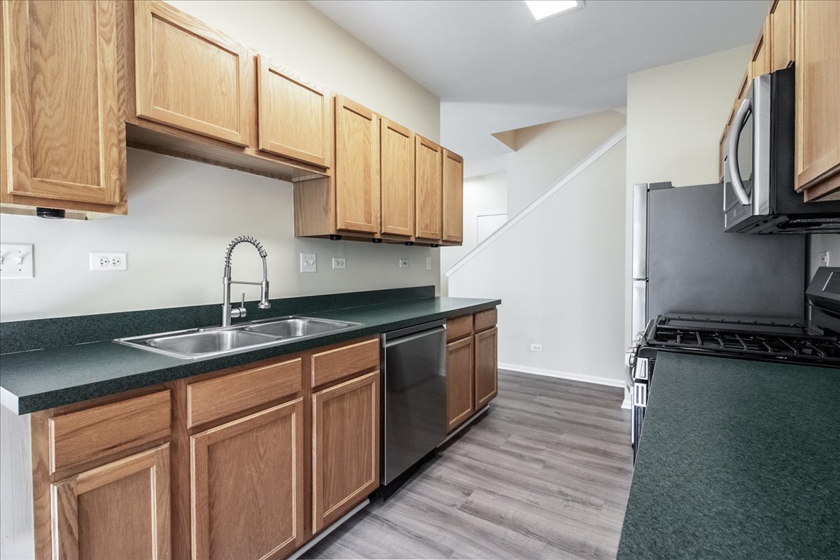 2306 Reflections Drive, Aurora, IL 60502