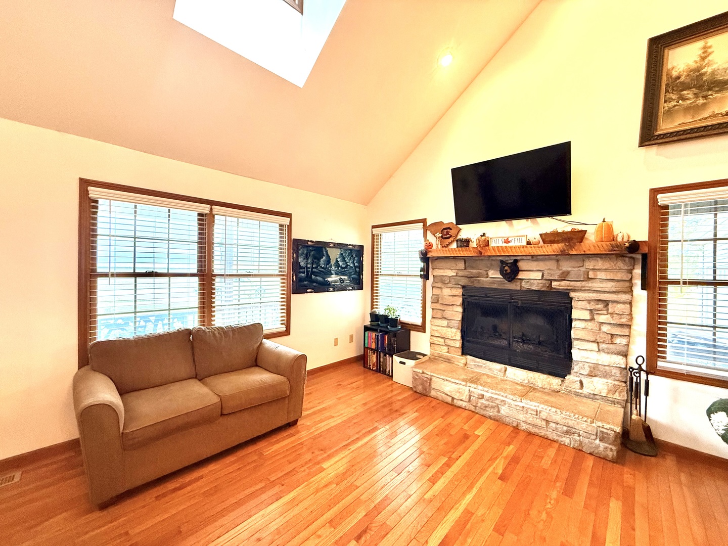 14944 S Steward Road, Rochelle, IL 61068