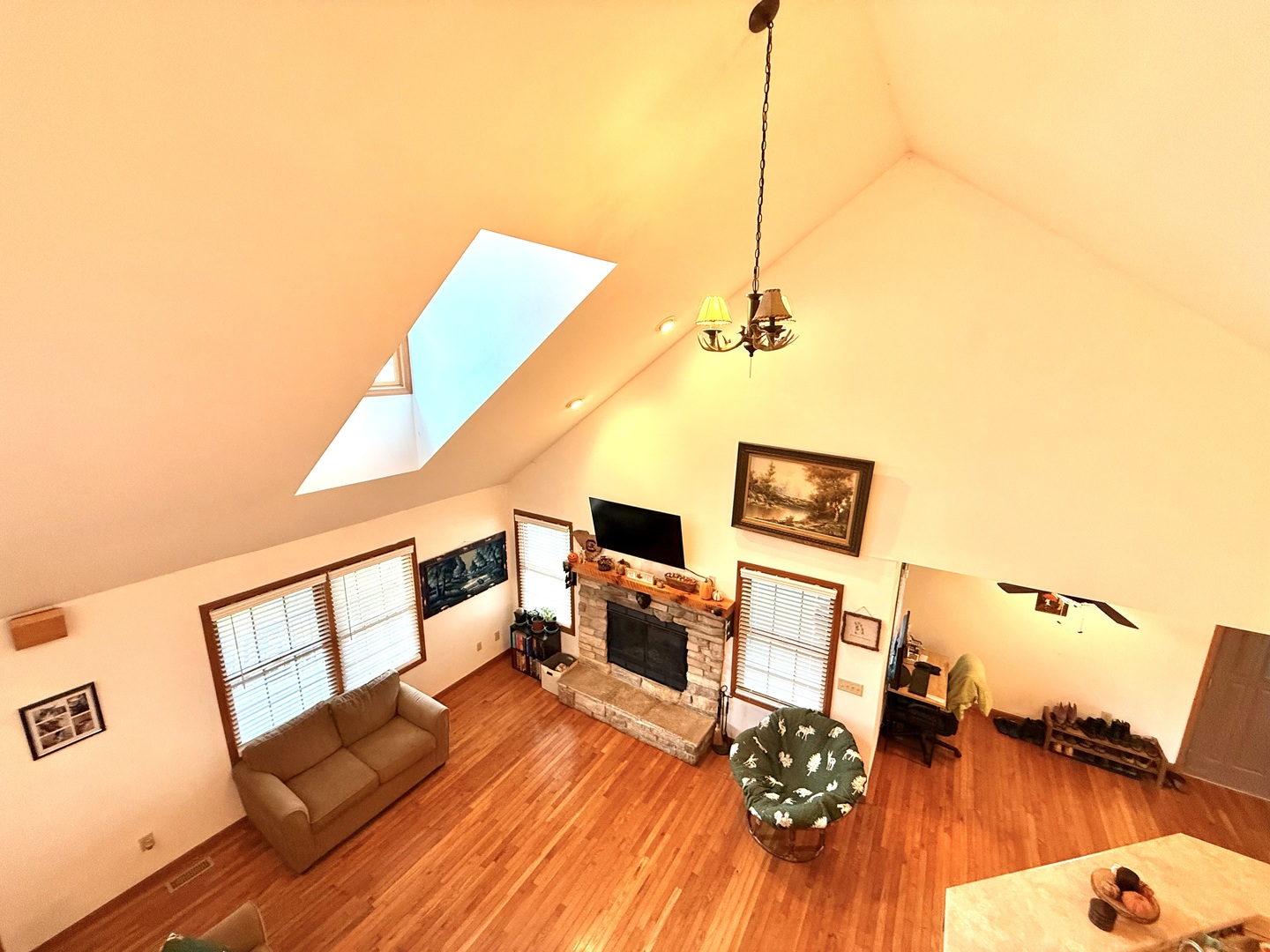 14944 S Steward Road, Rochelle, IL 61068