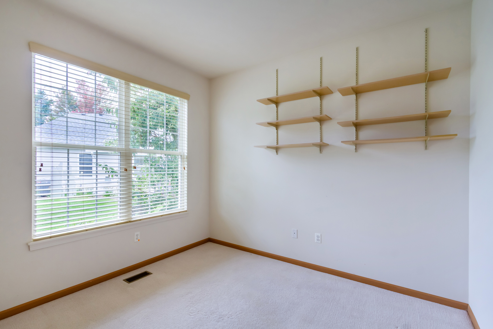 1508 W Ludington Circle, Romeoville, IL 60446