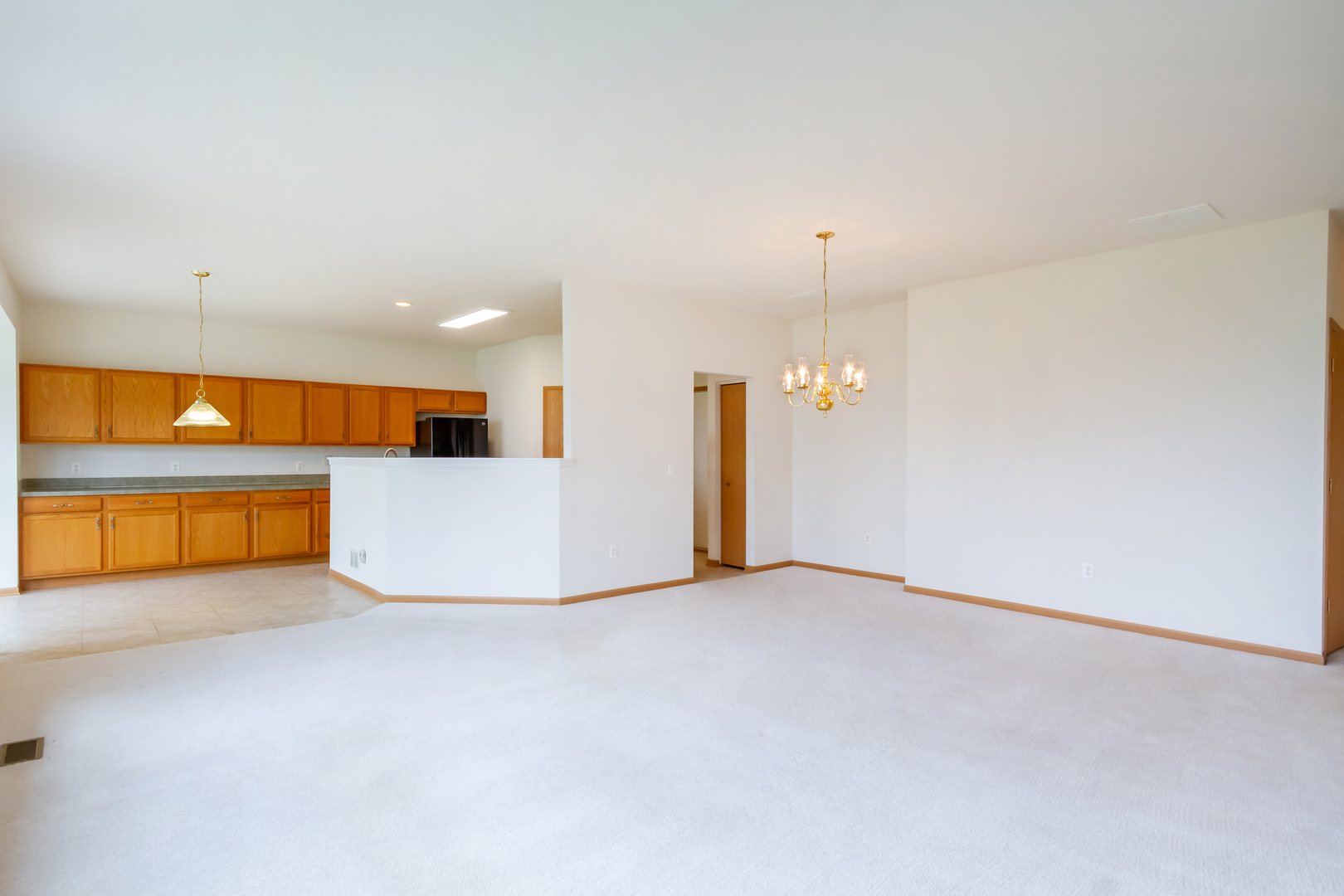 1508 W Ludington Circle, Romeoville, IL 60446