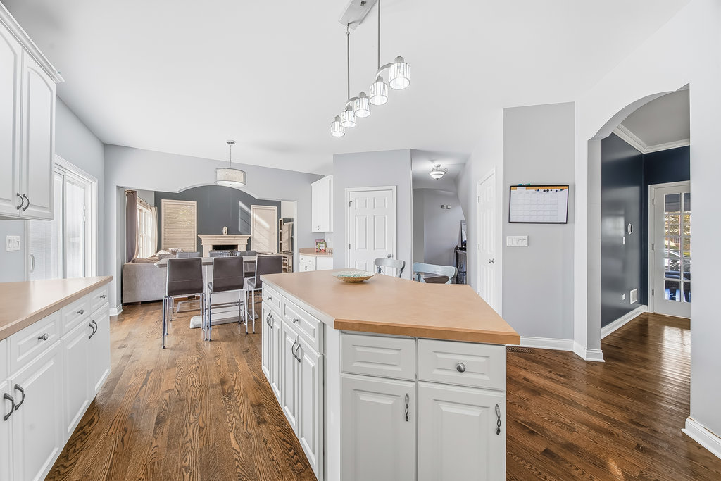 21454 English Drive, Frankfort, IL 60423