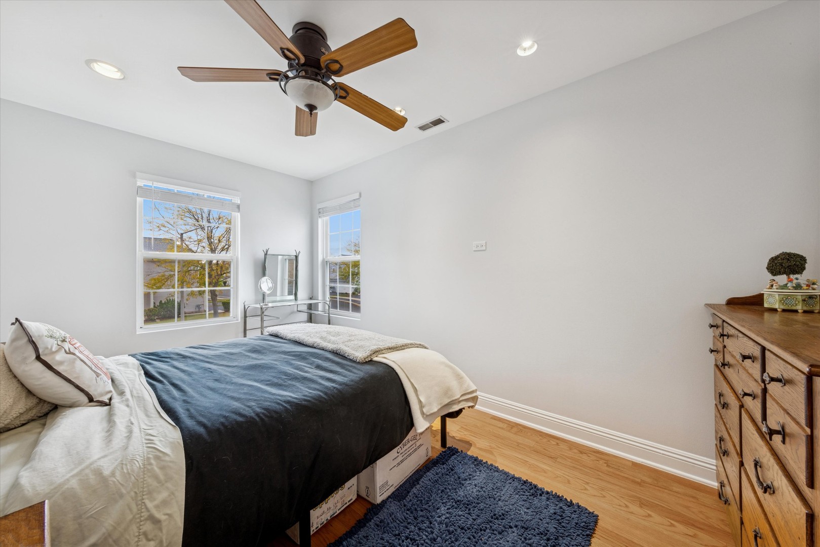 7011 Clearwater Drive, Plainfield, IL 60586