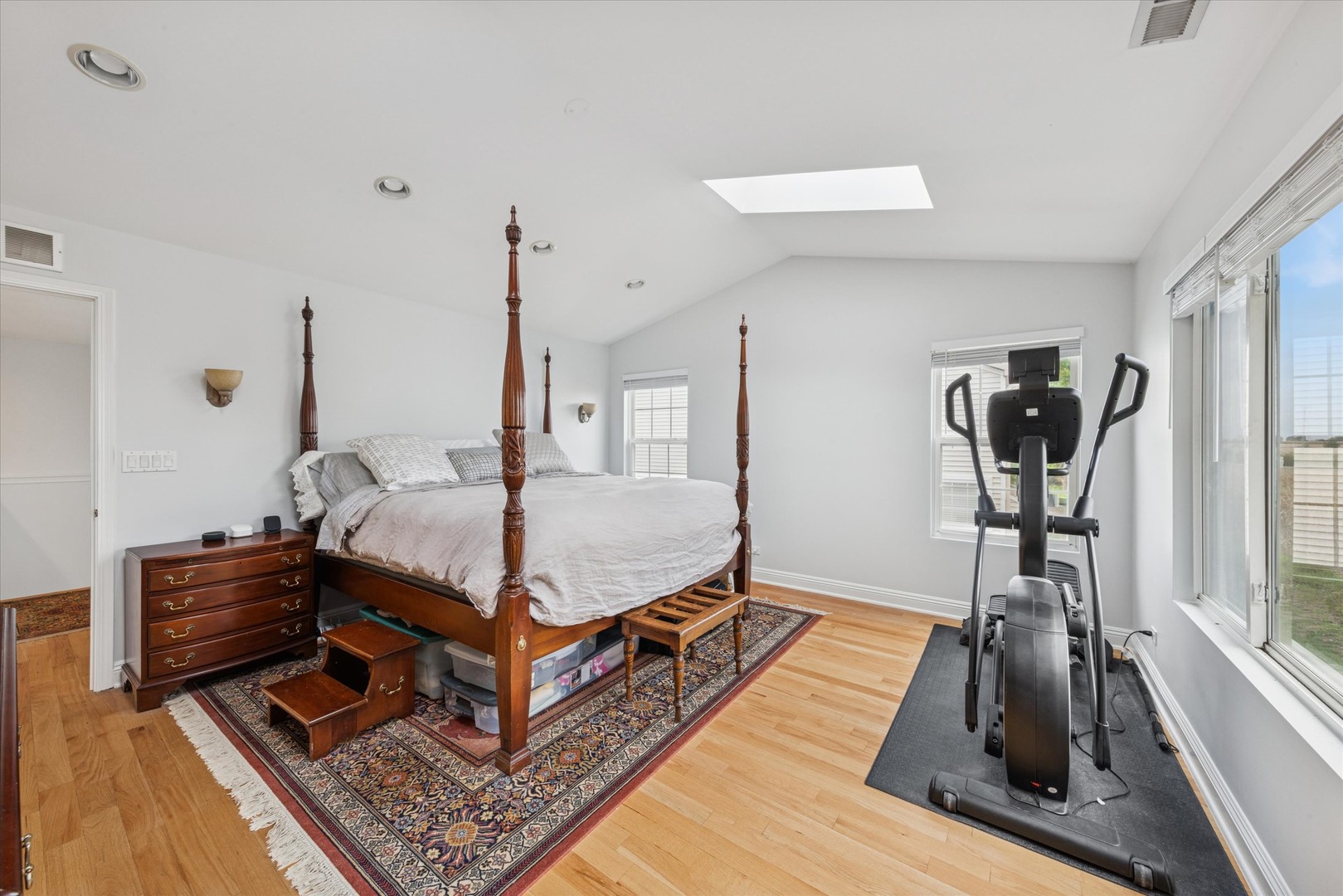 7011 Clearwater Drive, Plainfield, IL 60586