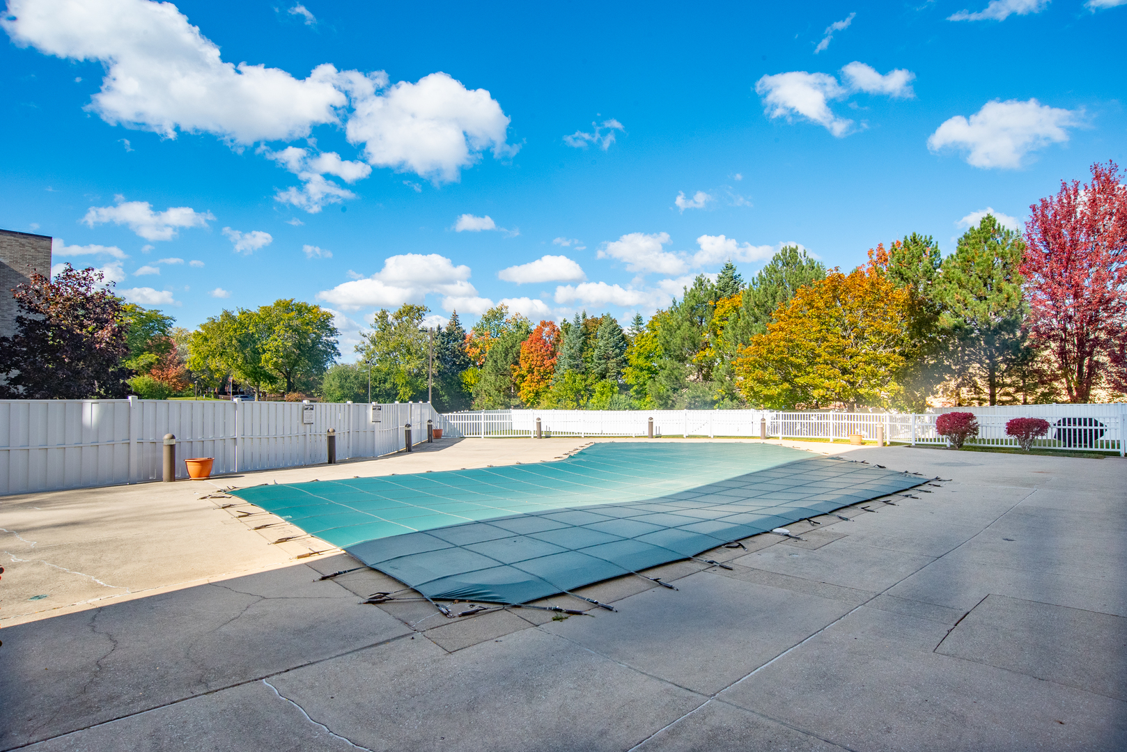 6340 Americana Drive #513, Willowbrook, IL 60527