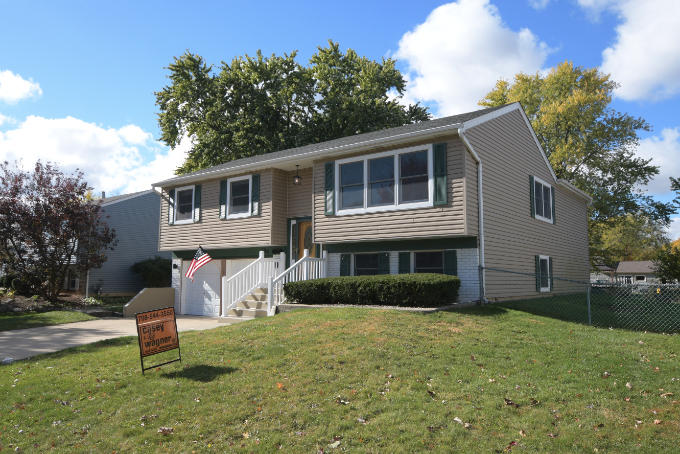 108 Idlestone Lane, Schaumburg, IL 60194