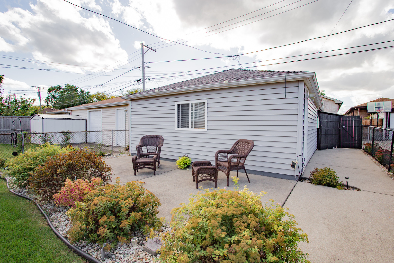 3924 N Oconto Avenue, Chicago, IL 60634