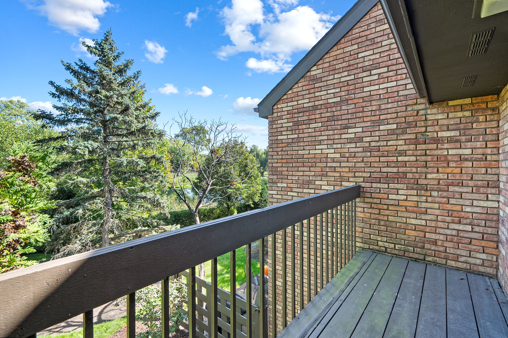 1891 Mission Hills Lane, Northbrook, IL 60062