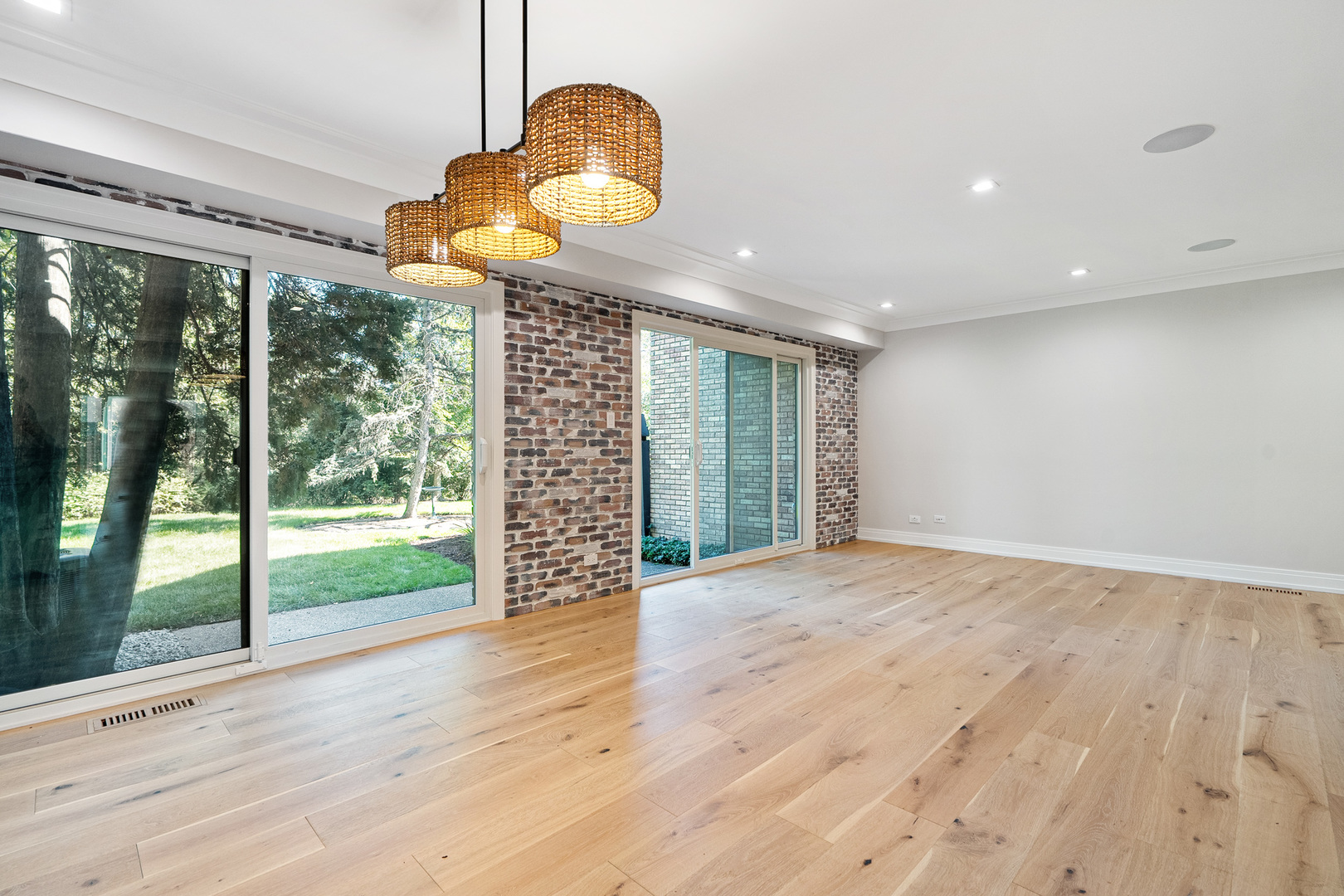 1891 Mission Hills Lane, Northbrook, IL 60062