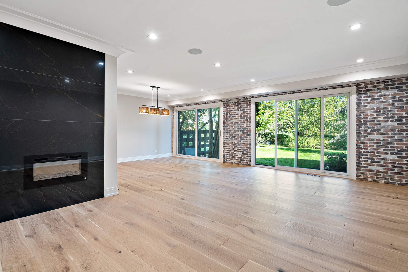 1891 Mission Hills Lane, Northbrook, IL 60062