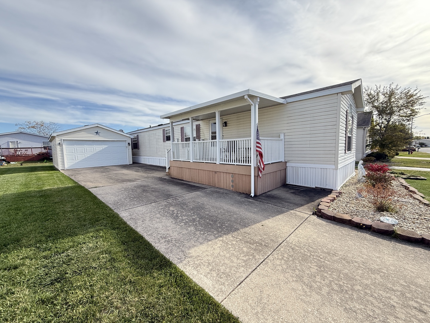 8 EAGLE Lane, Beecher, IL 60401