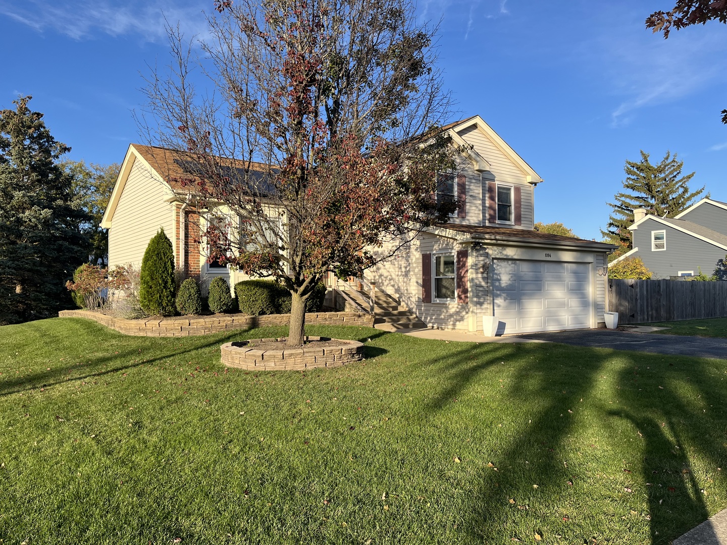 1094 Shady Tree Lane, Wheeling, IL 60090